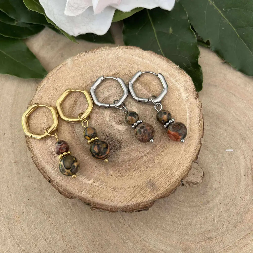 Boucles d'Oreilles Jaspe Léopard en métal doré et argenté avec perles élégantes