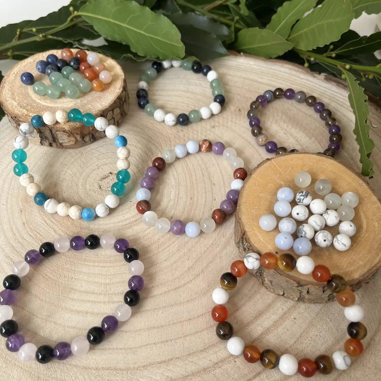 Collection de Bracelets Multi-Pierres en pierres naturelles pour équilibre et bienfaits spirituels