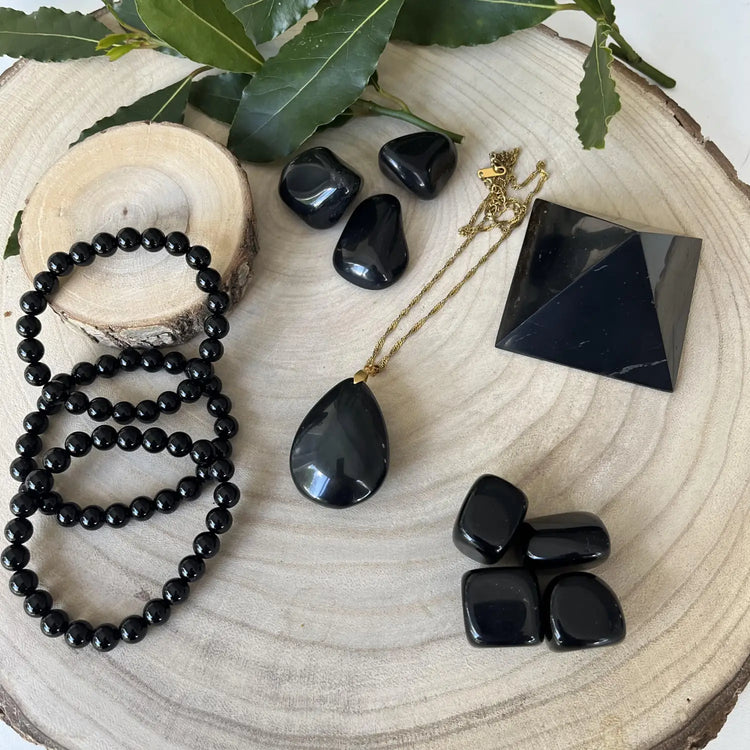 Les Pierres Noires - Équilibre et Protection