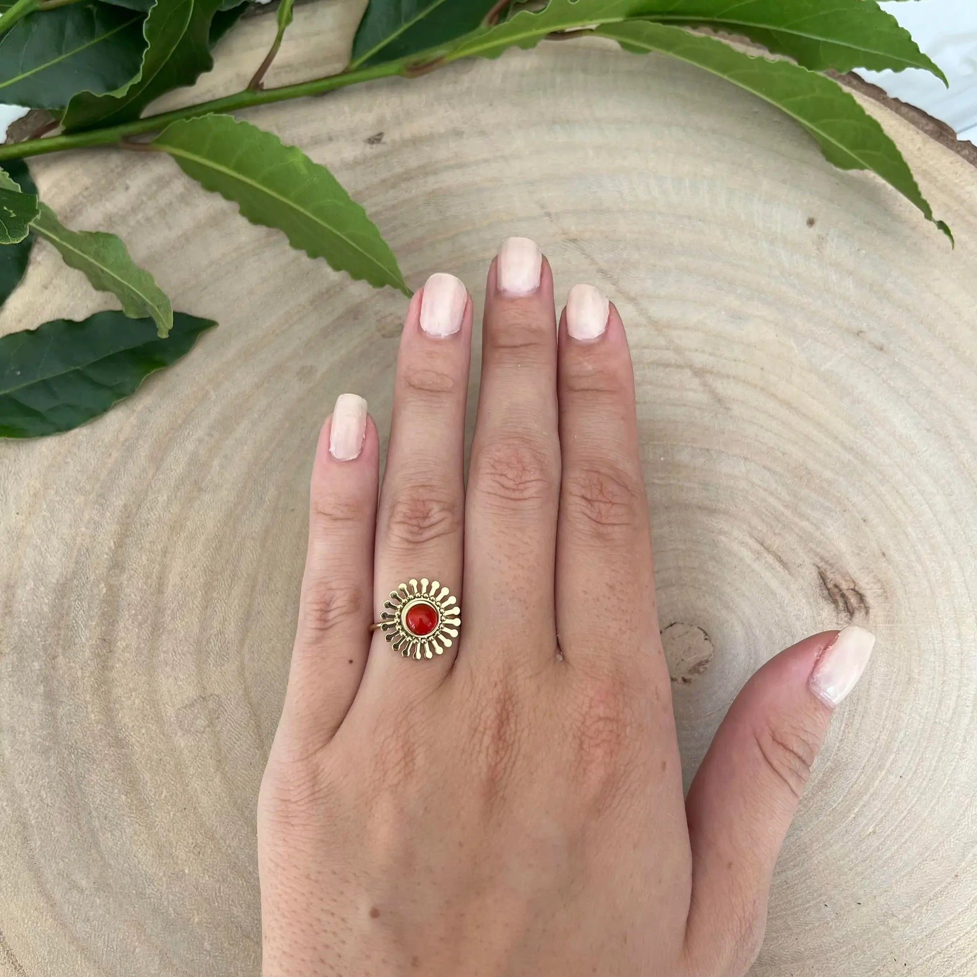 Bague ajustable Fleur avec Pierre Naturelle - Cornaline