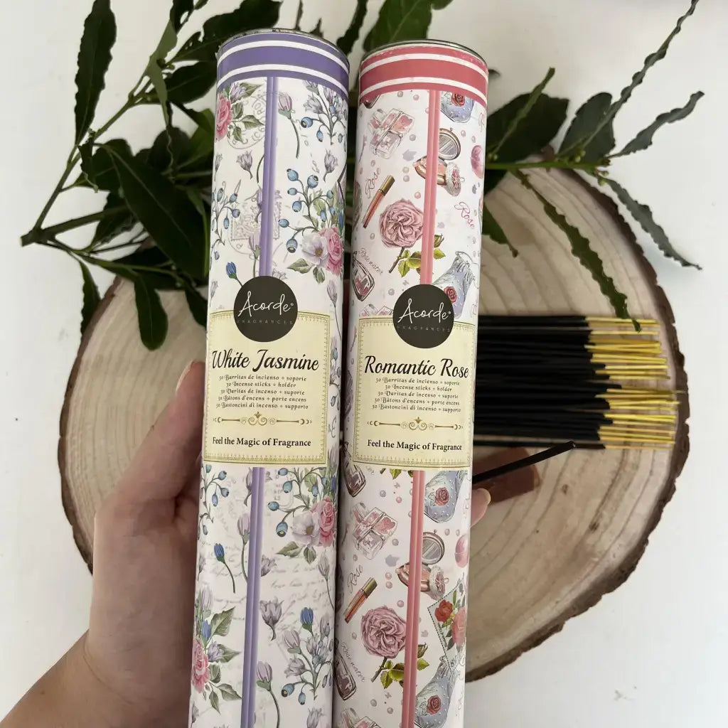 Bâtonnets d'Encens Indiens Aura de Roche parfum White Jasmine et Romantic Rose en boîtes décoratives