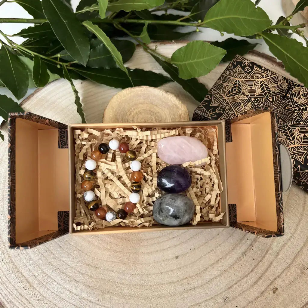 Box Confiance en Soi Pierres Naturelles avec bracelet et pierres naturelles dans une boîte décorative Aura de Roche