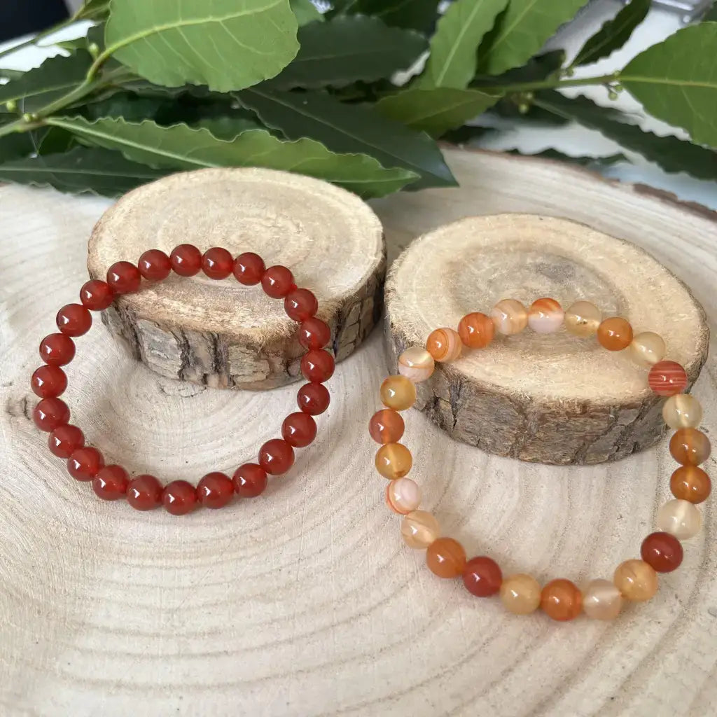 Bracelet en Cornaline en pierres naturelles avec teintes rouges et orange pour un look élégant