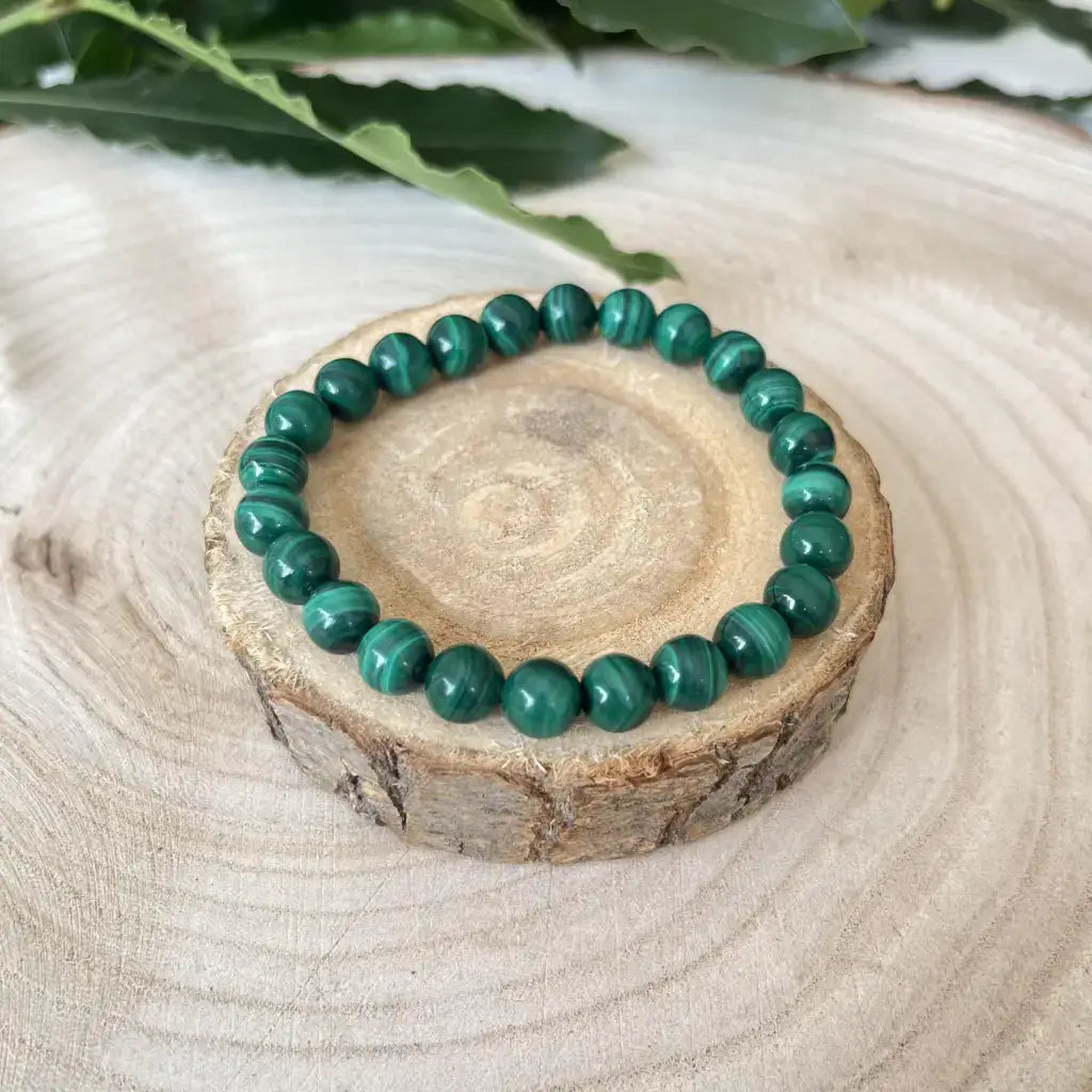 Bracelet Malachite en perles vertes avec un design élégant, idéal pour un style naturel