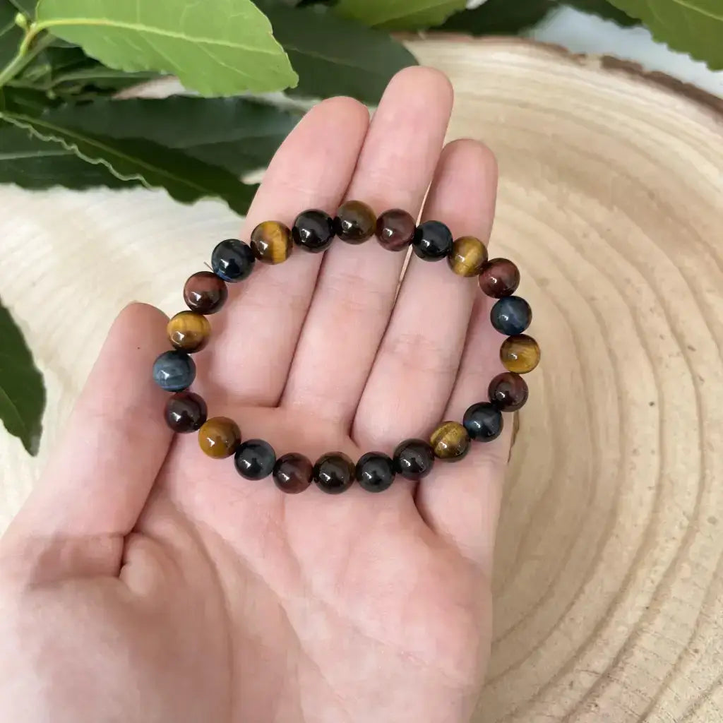 Bracelet Trois Yeux en pierres naturelles avec des perles rondes pour une élégance unique