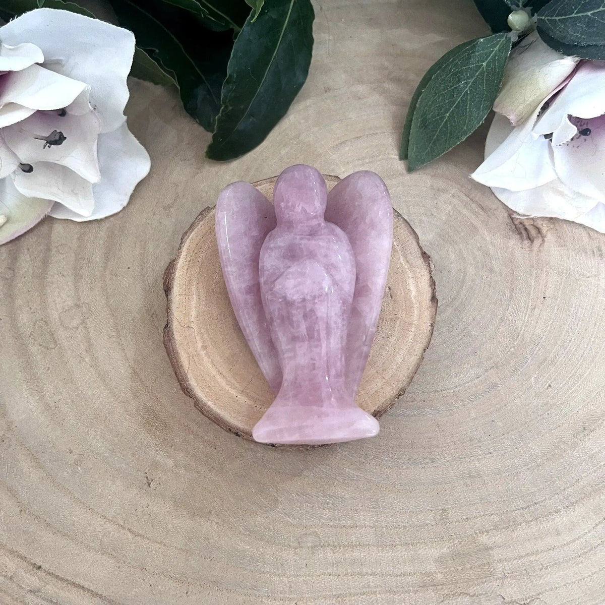 Figurine ange en quartz rose de 7,5 cm