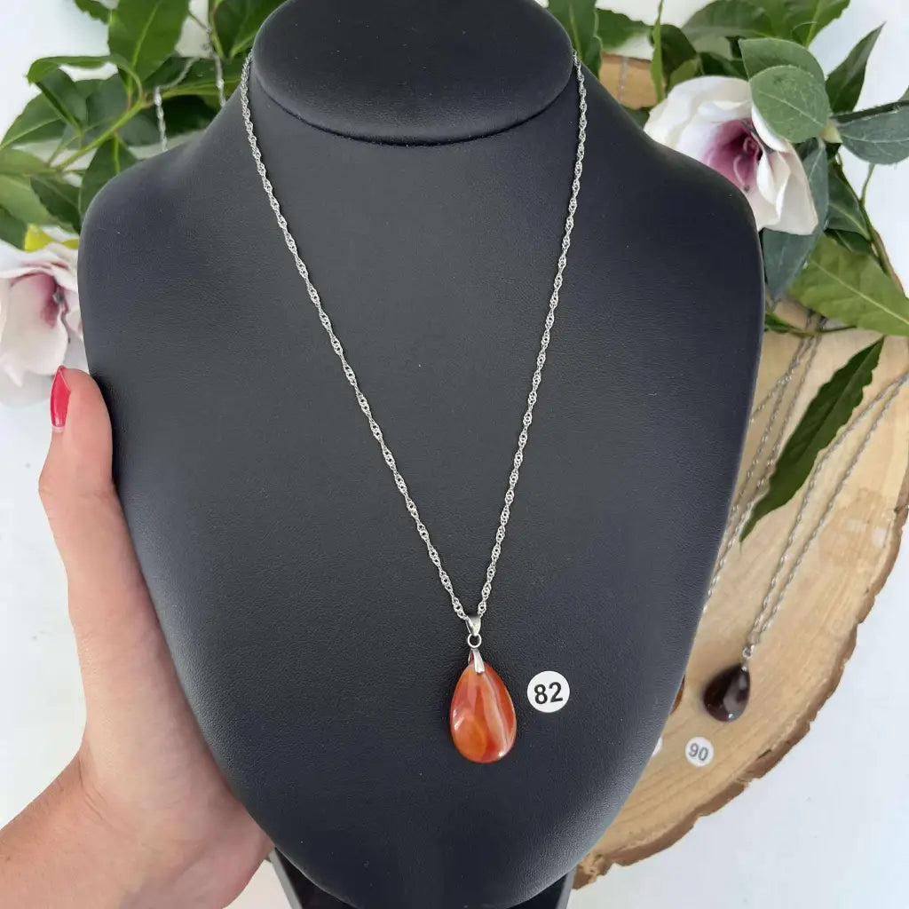 Pendentif en Cornaline - Amour et dynamisme. - Argent / 82