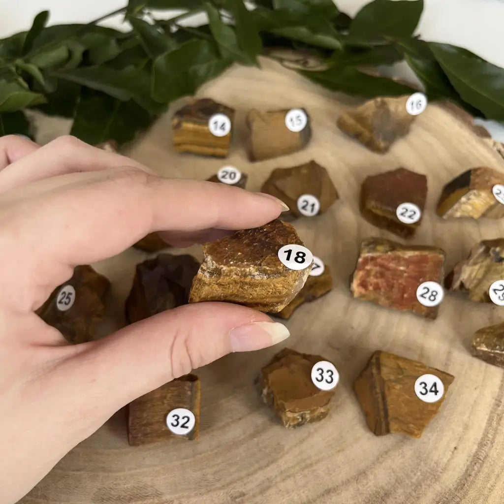 Pierre brute Œil de Tigre – Protection et confiance en soi