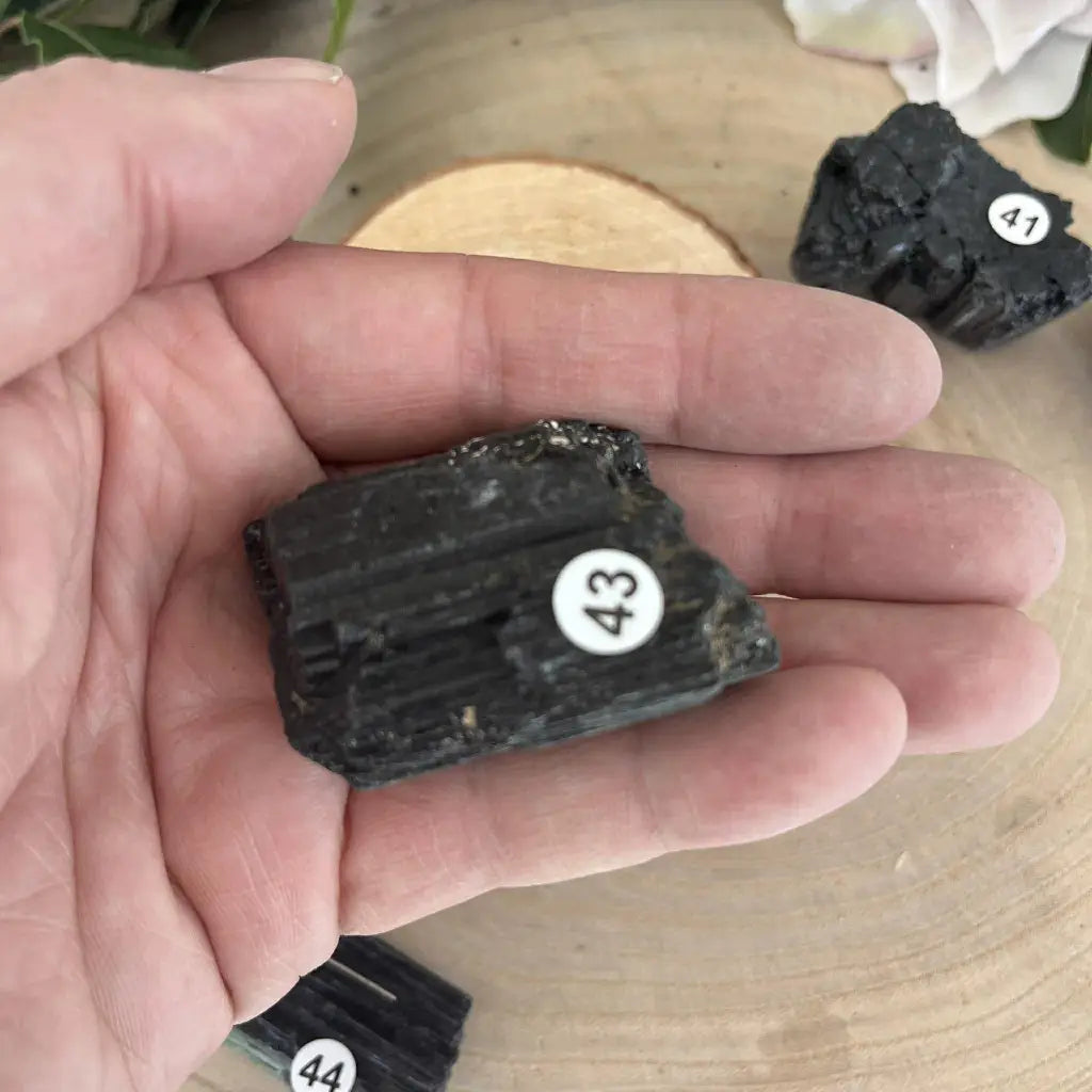 Pierre Brute Tourmaline Noire et Sa Force Naturelle - 43
