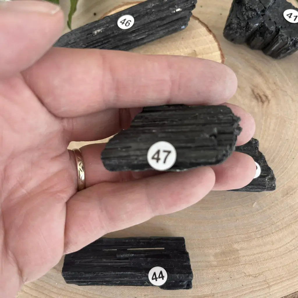 Pierre Brute Tourmaline Noire et Sa Force Naturelle - 47