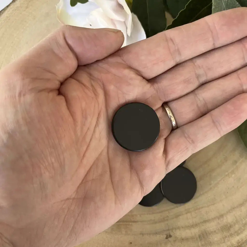 Plaque shungite pour Téléphone tenue dans la main, idéale pour la protection contre les ondes