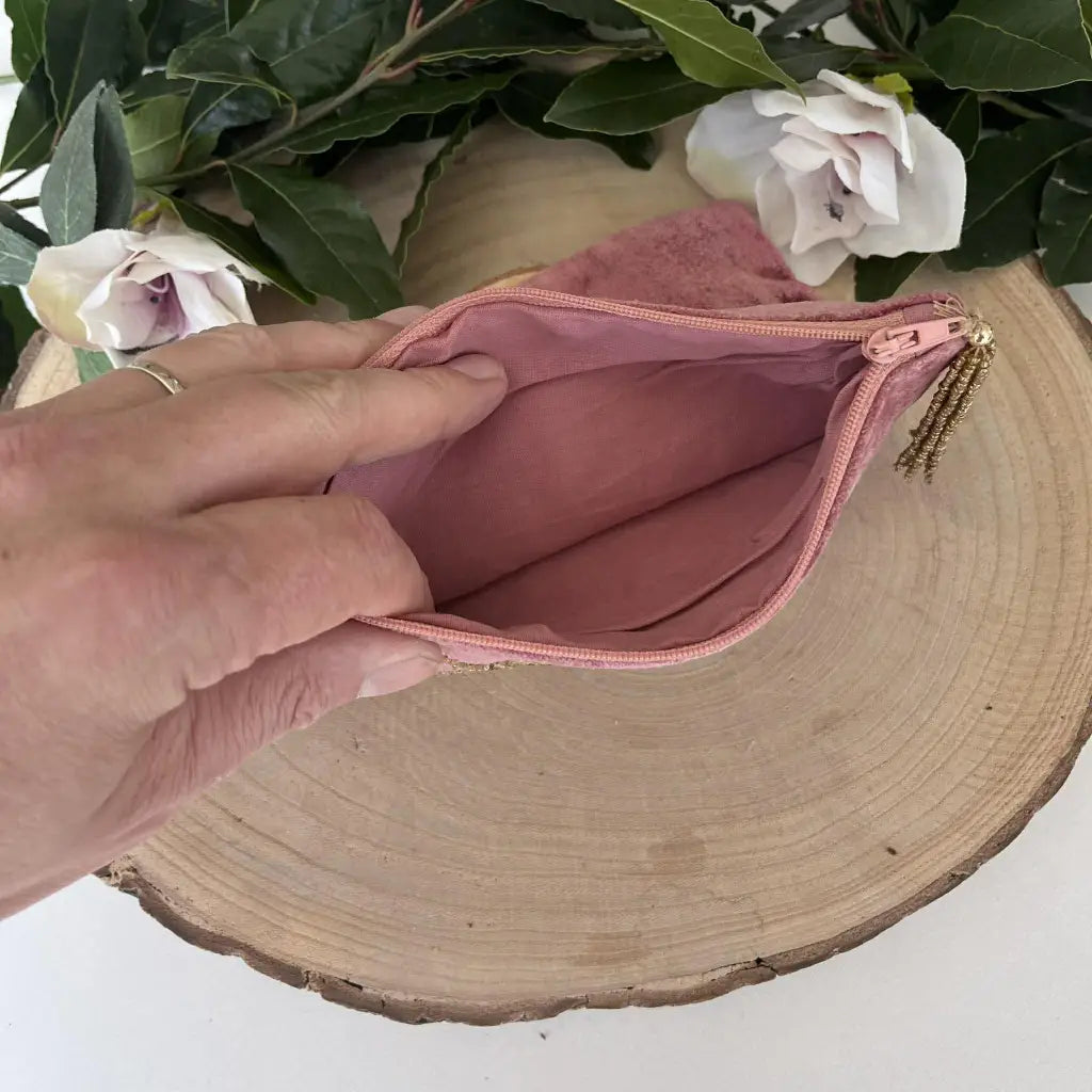 Pochette Velours Rose Arbre de Vie | Élégante et Pratique