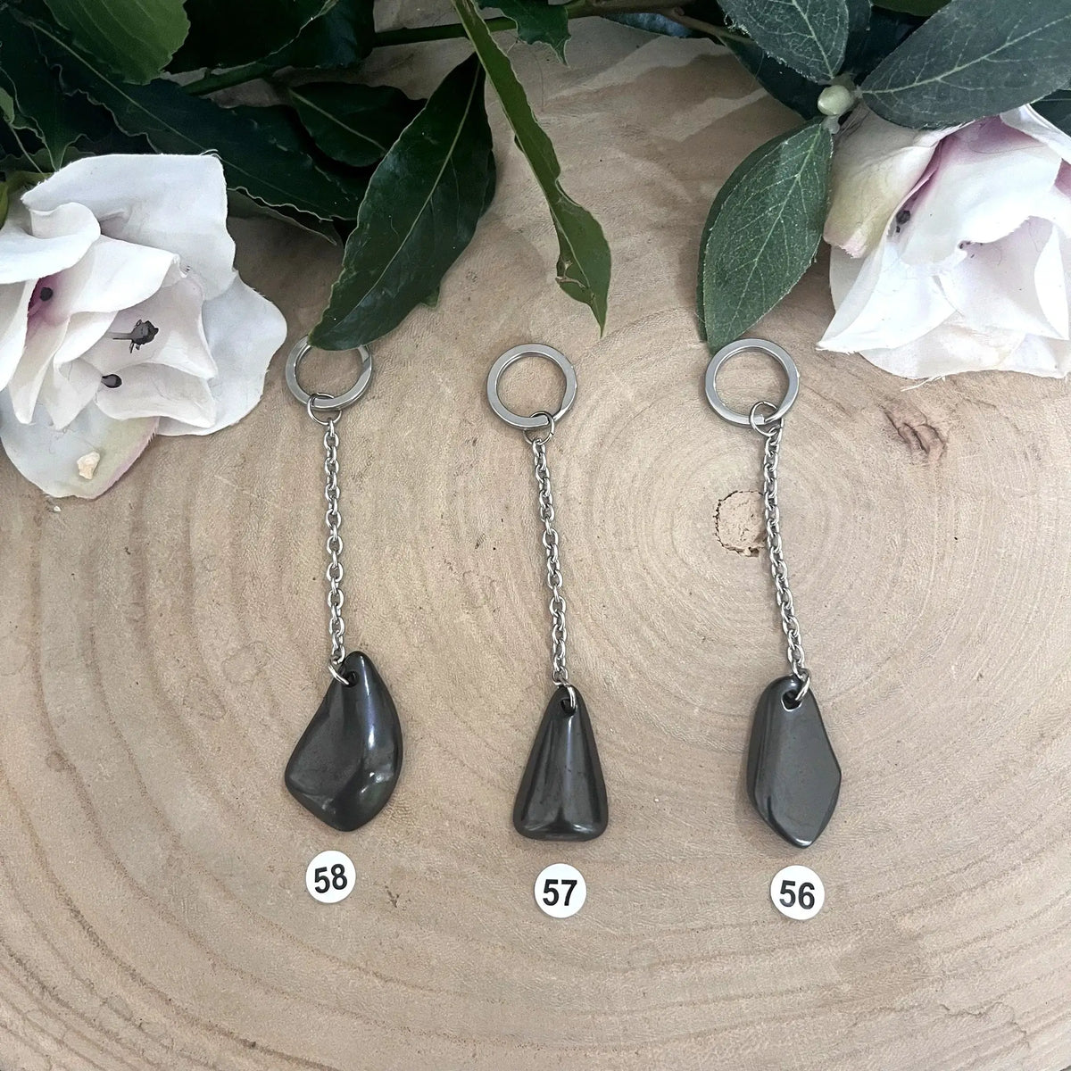 Les 3 porte-clés en shungite n°56, n°57 et n°58