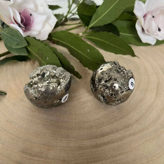 Sphère de Pyrite Brute – Un Trésor Naturel à Votre Portée